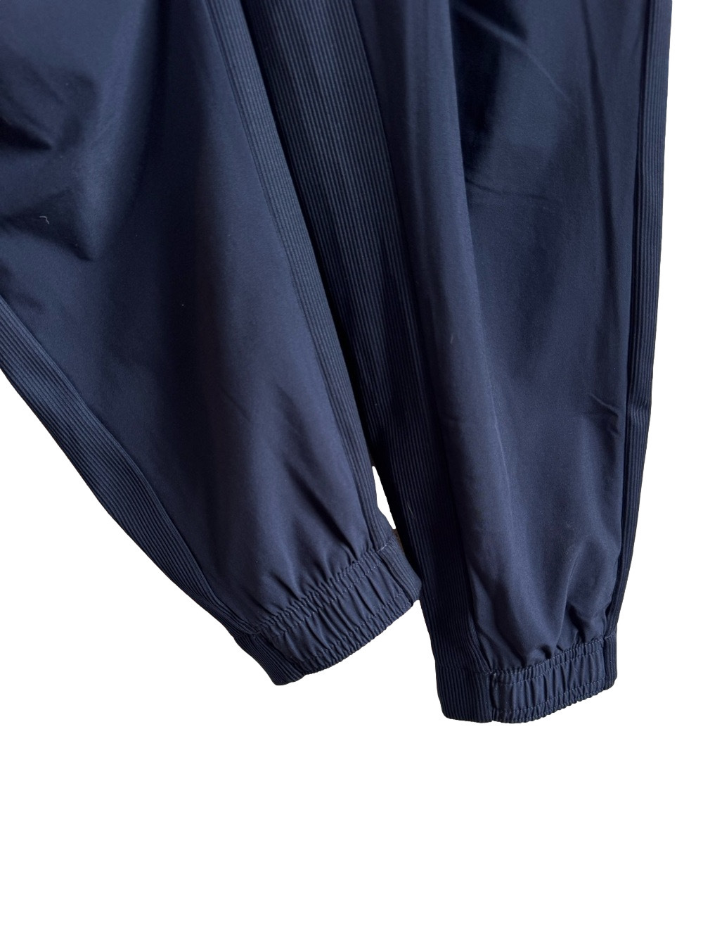 ATHLETA ‘Brooklyn’ Ankle Joggers - Picture 4 of 15